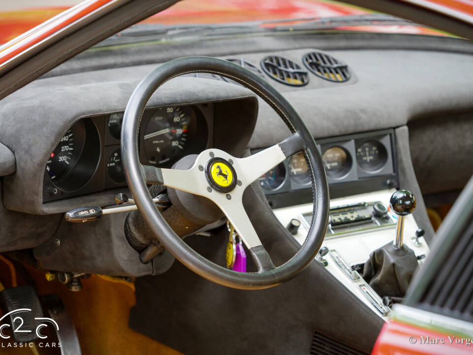 Image 51/80 of Ferrari 365 GTC&#x2F;4 (1972)