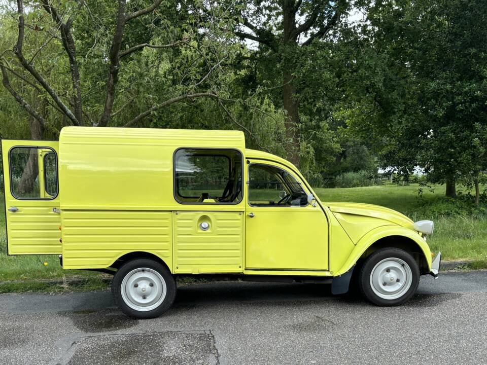 Bild 15/20 von Citroën AK 400 (1977)