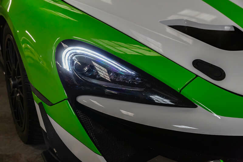 Bild 35/50 von McLaren 570GT (2016)