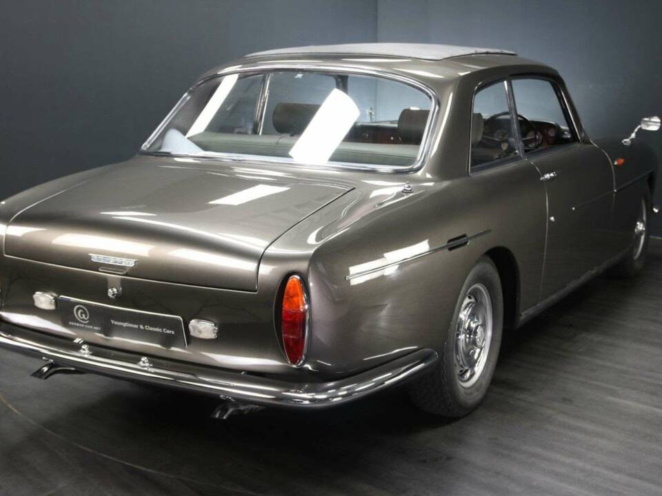 Image 9/50 de Bristol 411 Mk. I (1970)