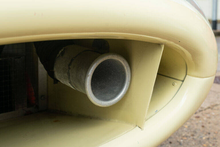 Image 14/50 of Jaguar E-Type 3.8 (1963)