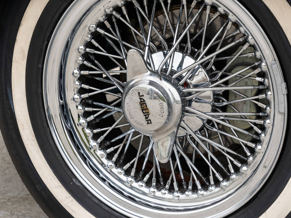 Afbeelding 60/79 van Jaguar E-Type 4.2 (1967)
