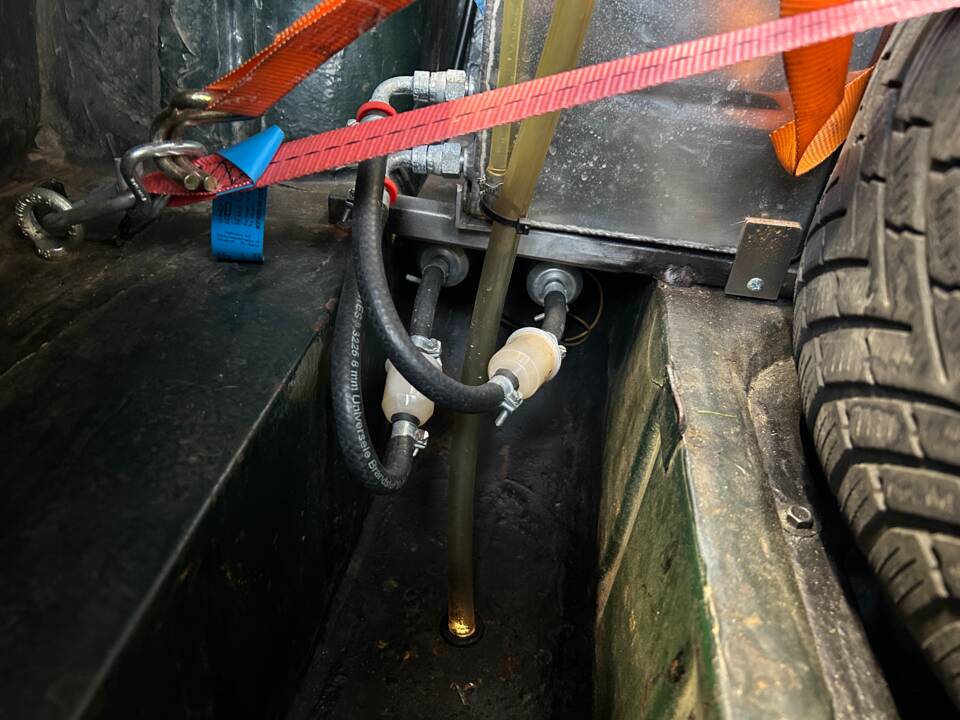 Bild 12/29 von Volvo P 131 (1968)