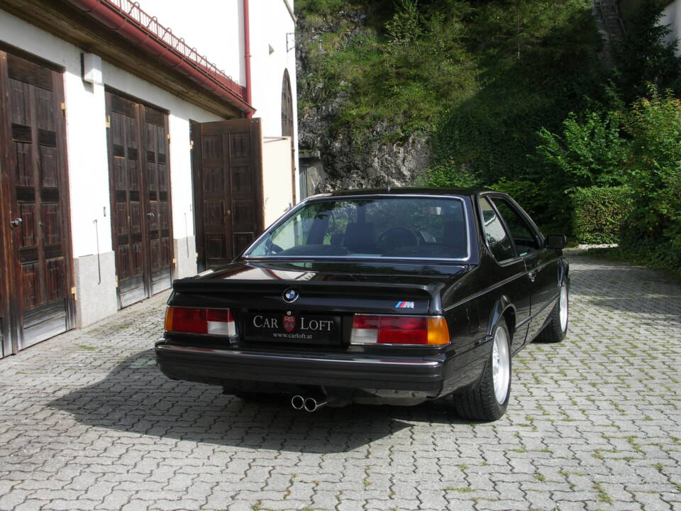 Image 4/39 of BMW M 635 CSi (1988)