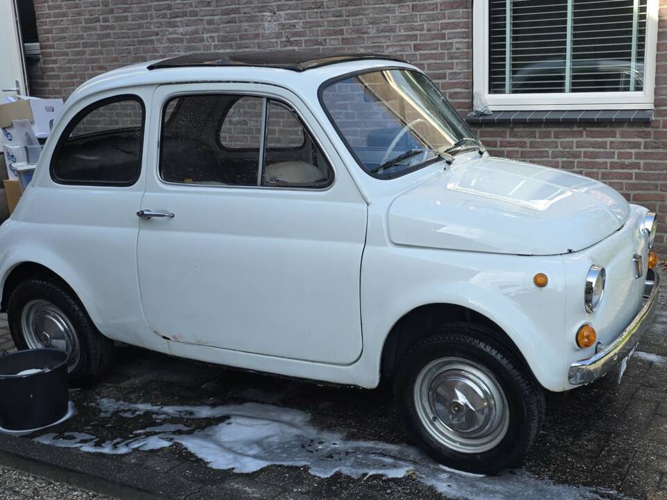 Image 4/8 of FIAT 500 L (1972)