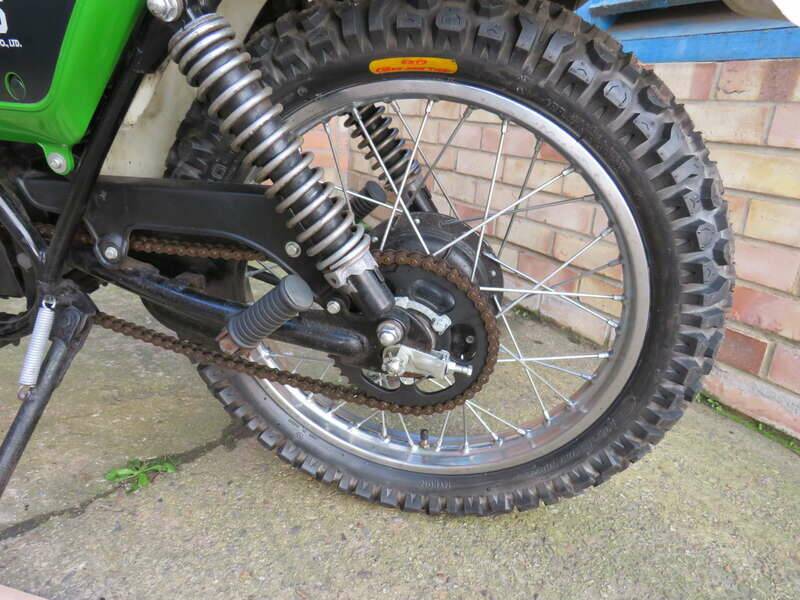 Bild 32/37 von Suzuki DUMMY (1977)