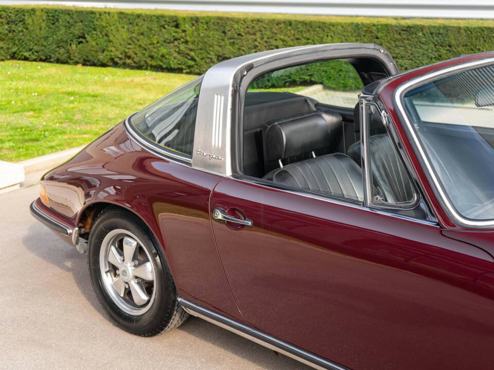 Image 28/30 of Porsche 911 2.2 T (1971)