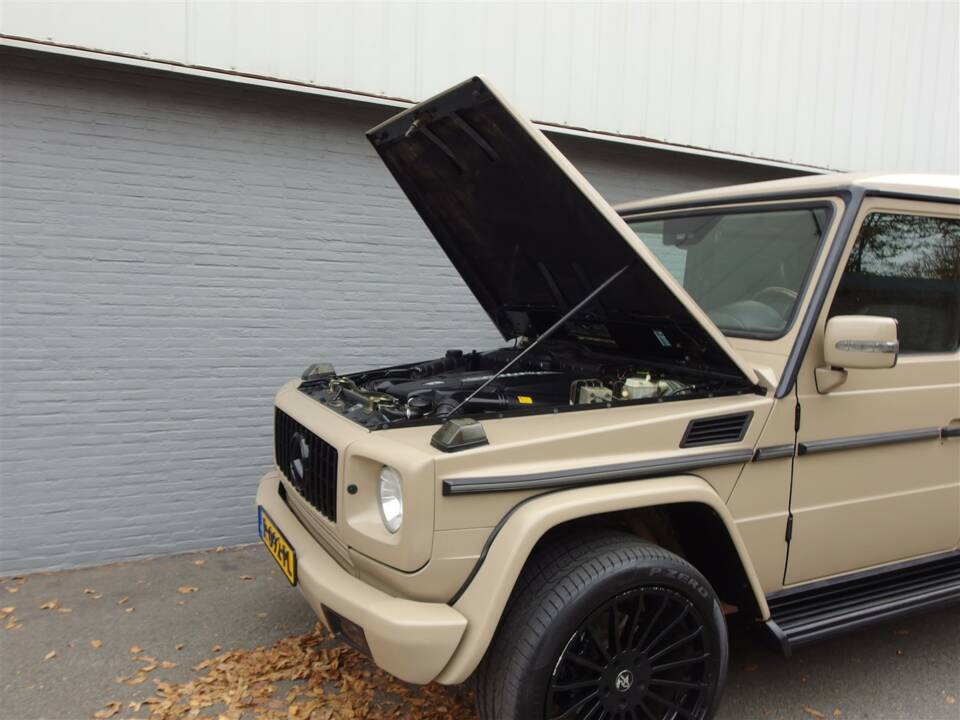 Bild 68/99 von Mercedes-Benz G 500 (lang) (2003)