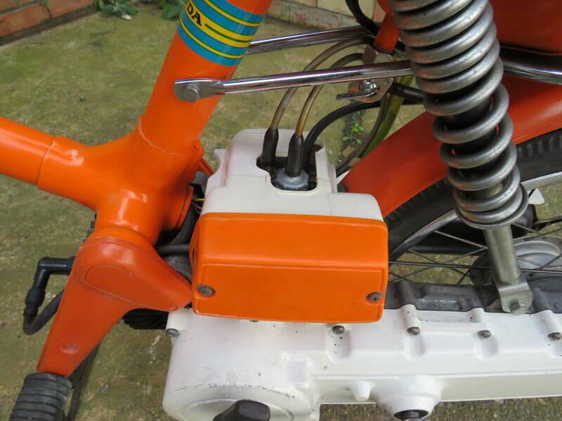 Bild 22/29 von Honda DUMMY (1976)