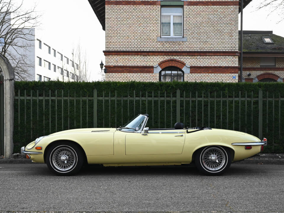 Bild 6/56 von Jaguar E-Type V12 (1973)