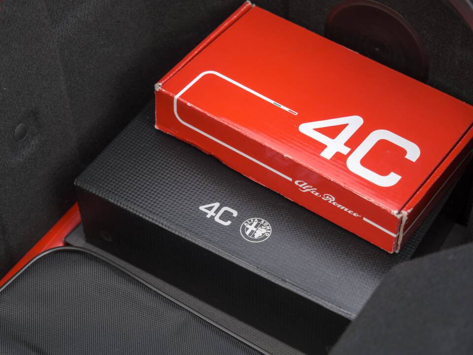Imagen 48/67 de Alfa Romeo 4C (2015)