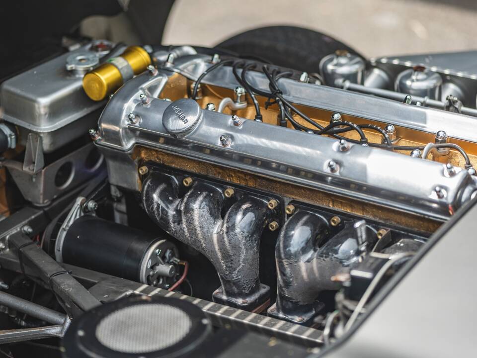 Image 5/50 of Jaguar Type E 3.8 (1963)