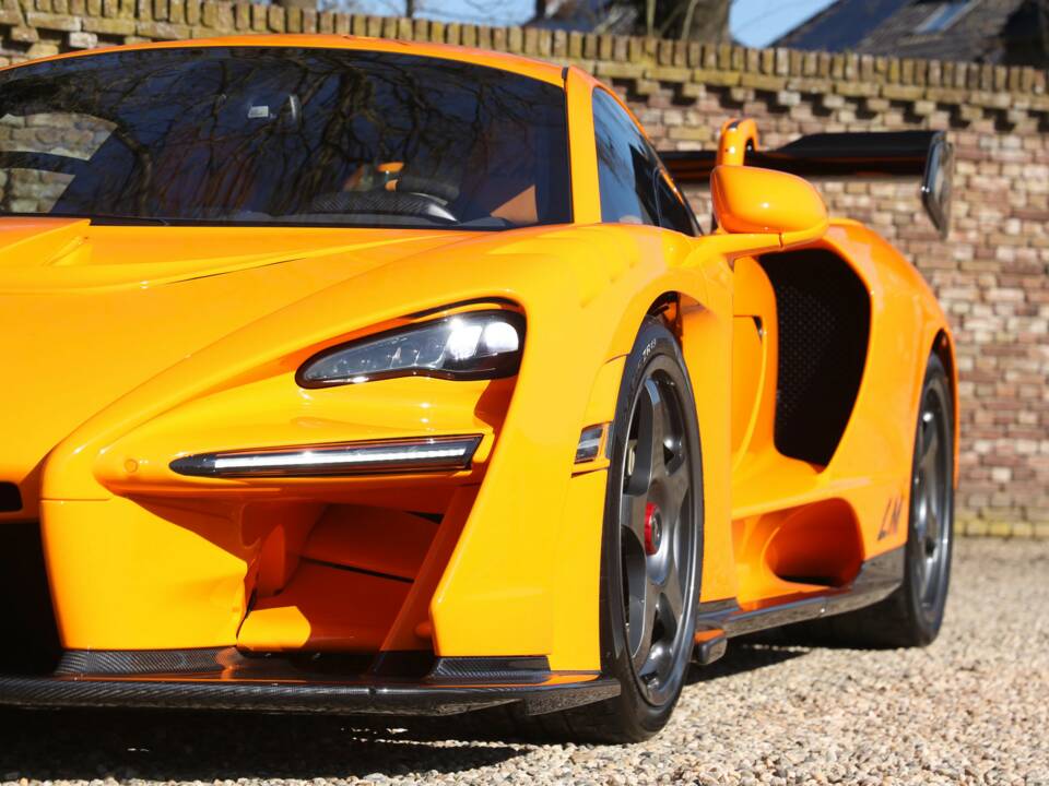 Obraz 31/50 pojazdu McLaren Senna LM (2020)