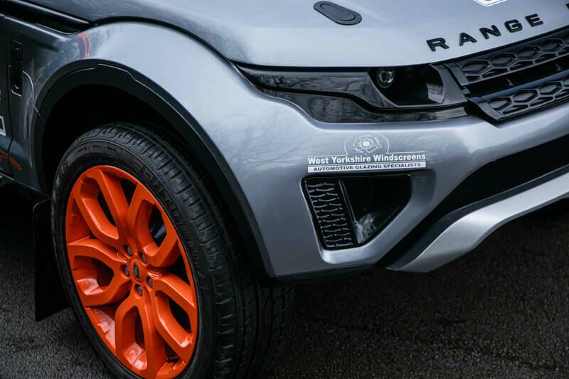 Image 38/50 of Land Rover Range Rover Evoque Milner LRM-1 (2025)