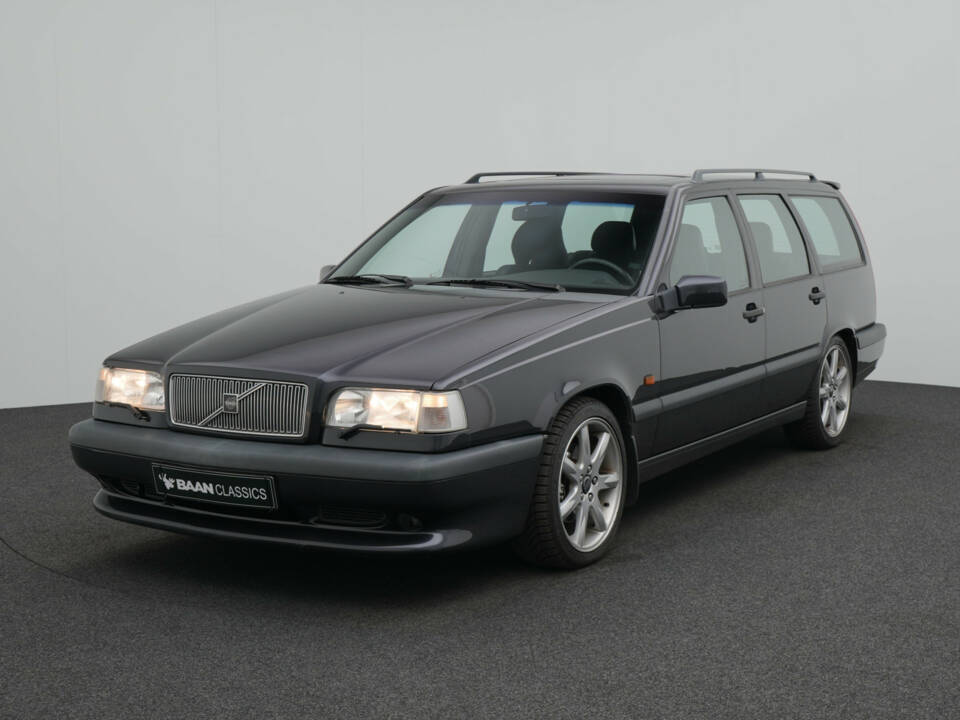 Image 4/34 de Volvo 850 2.0i Turbo (1996)