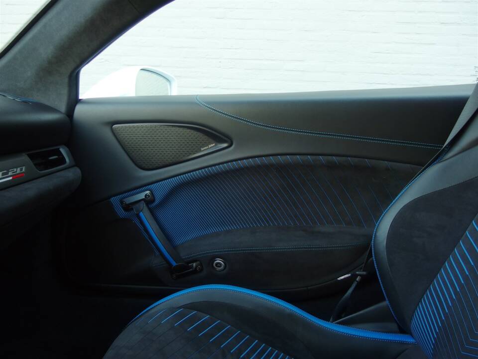 Imagen 66/100 de Maserati MC20 (2022)