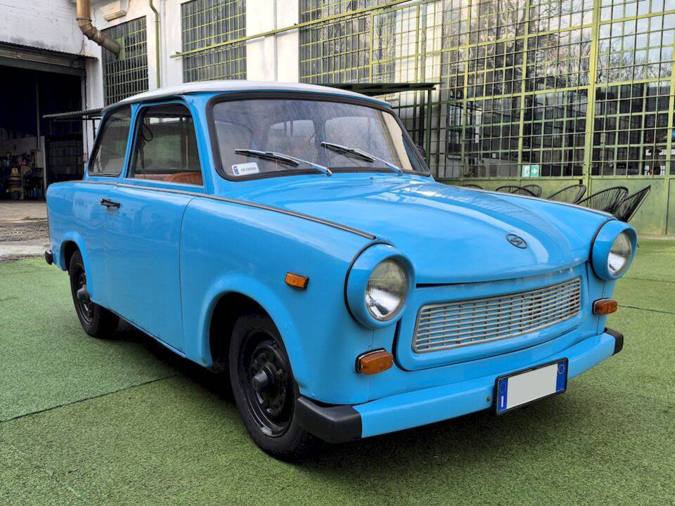 Image 8/45 of Trabant 601 (1966)