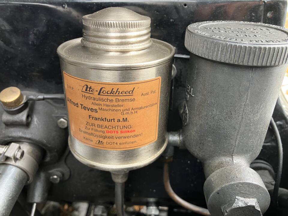 Imagen 13/31 de BMW 327 (1939)