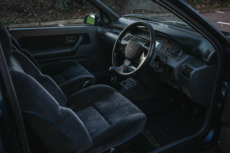 Bild 2/50 von Renault Clio I Williams (1994)