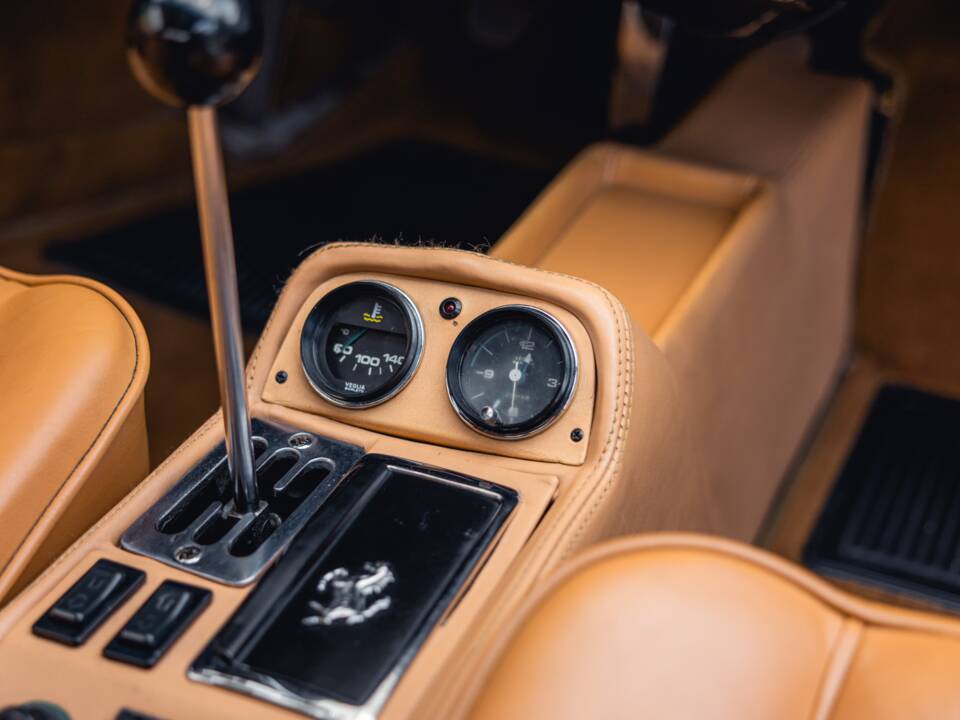Image 10/13 of Ferrari 308 GTB Quattrovalvole (1984)