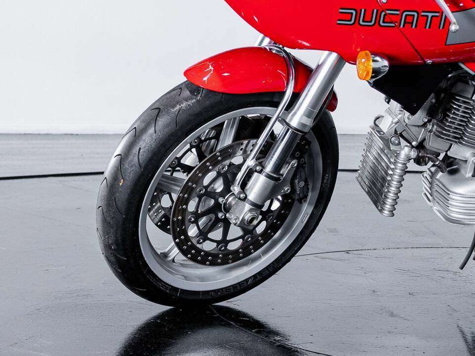 Bild 10/46 von Ducati DUMMY (2002)