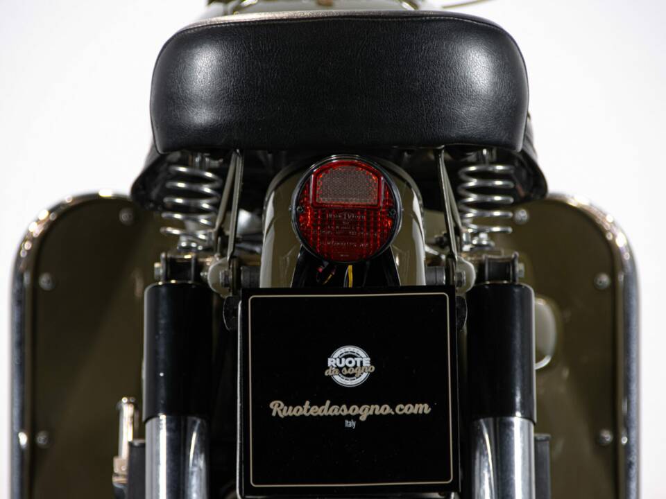 Bild 9/50 von Moto Guzzi Nuovo Falcone Militare (1973)