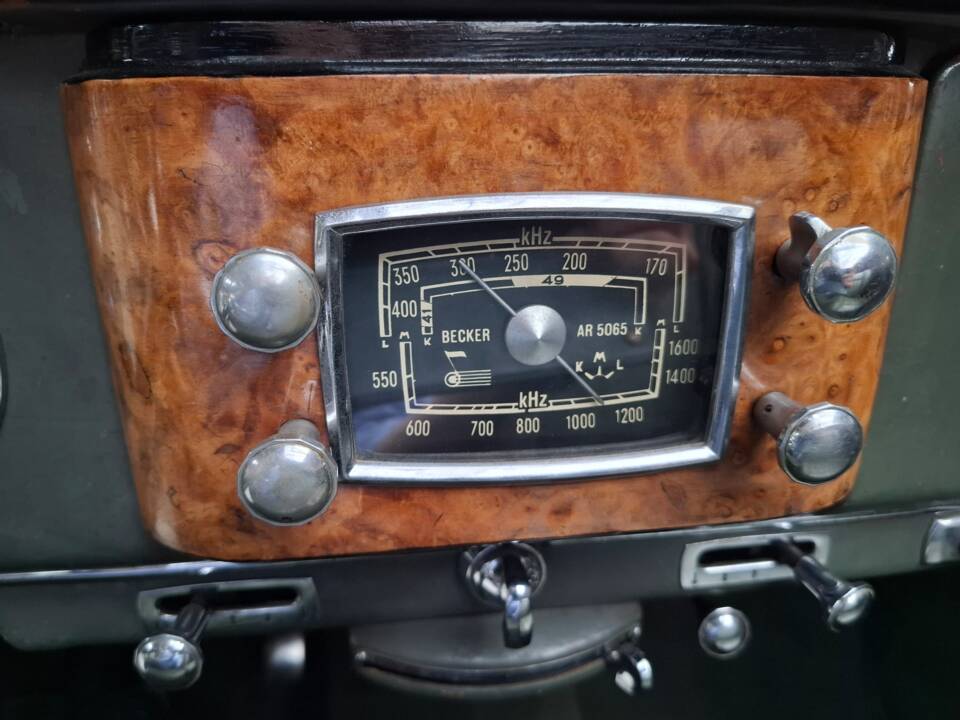 Bild 11/26 von Mercedes-Benz 220 Cabriolet A (1953)