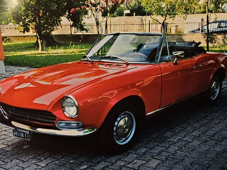 Image 3/14 of FIAT 124 Spider AS (1967)