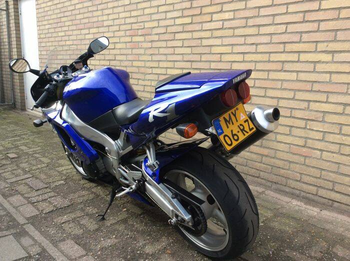 Bild 21/41 von Yamaha YZF 1000 R1 (1998)