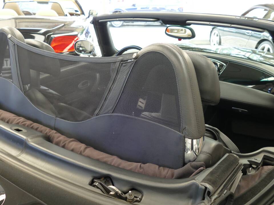 Immagine 20/22 di BMW Z8 (2000)