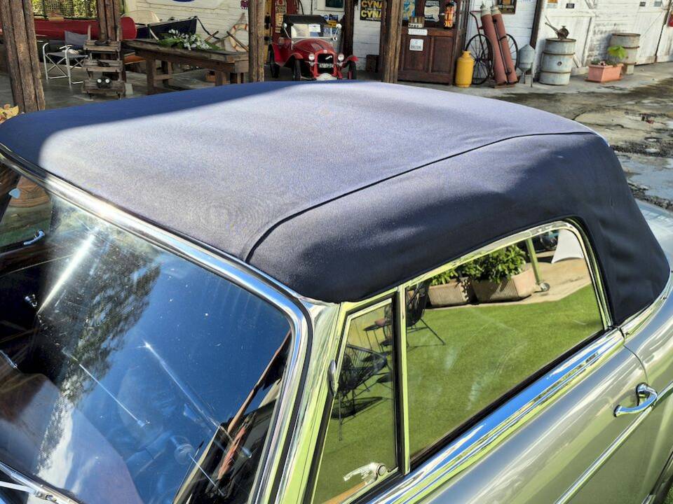 Image 59/61 de Mercedes-Benz 220 S Cabriolet (1957)