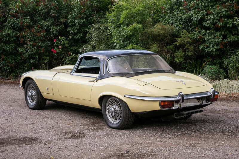 Afbeelding 32/45 van Jaguar E-Type V12 (1973)
