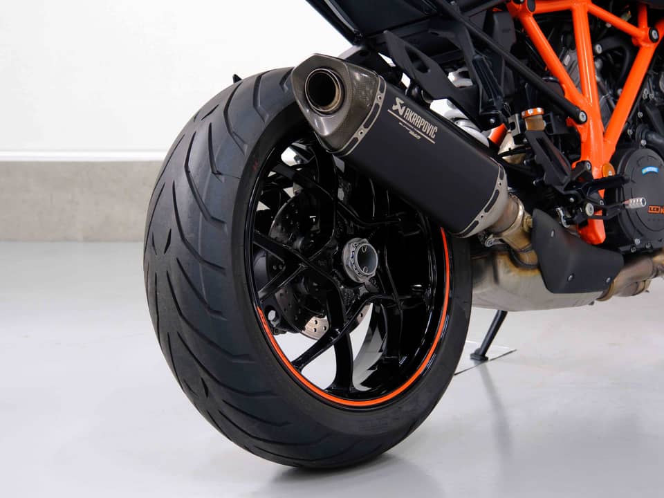 Image 88/99 de KTM 1290 Super Duke R (2018)