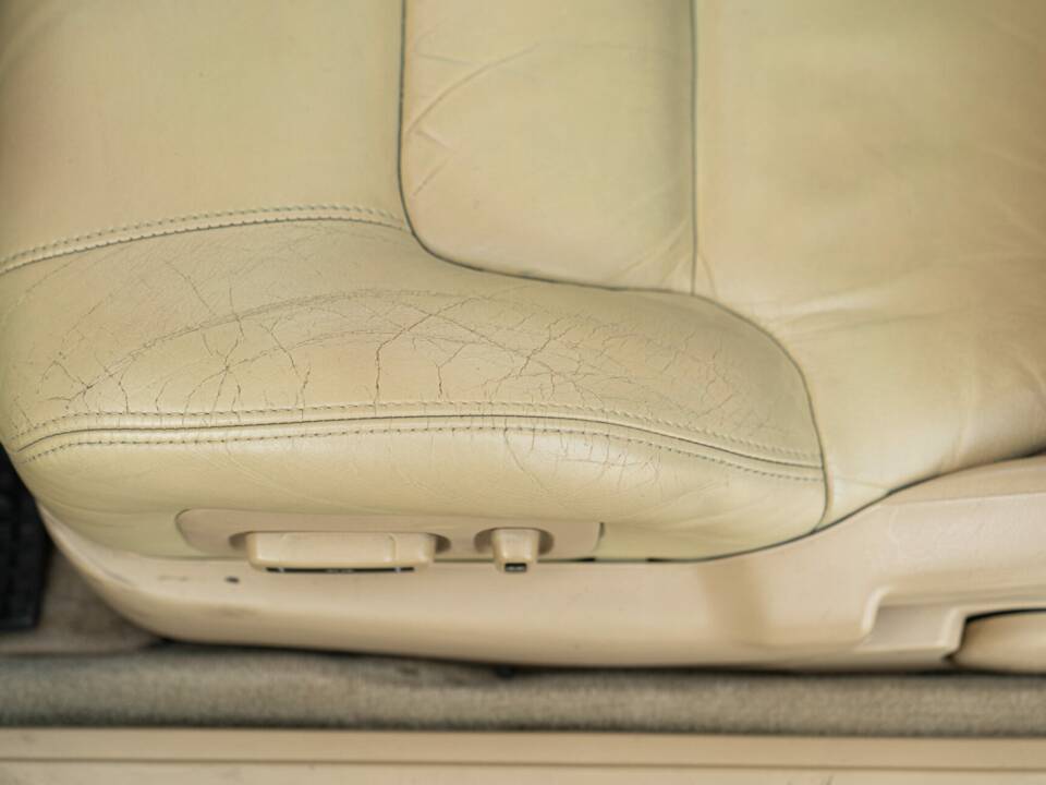 Bild 28/50 von Honda Legend (1992)