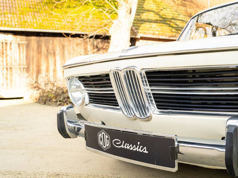 Bild 22/67 von BMW 1800 (1970)