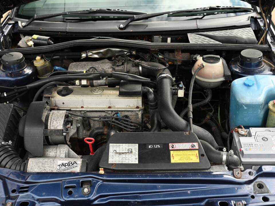 Bild 5/17 von Volkswagen Corrado G60 1.8 (1991)