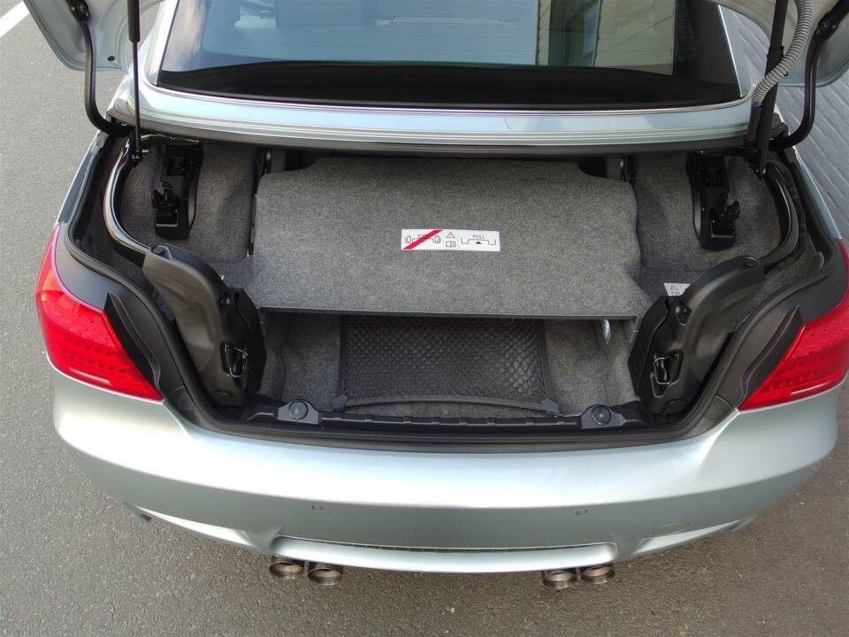 Image 69/98 de BMW M3 (2011)
