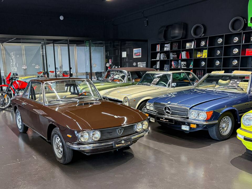 Image 11/30 of Lancia Fulvia 1.3 S (1973)