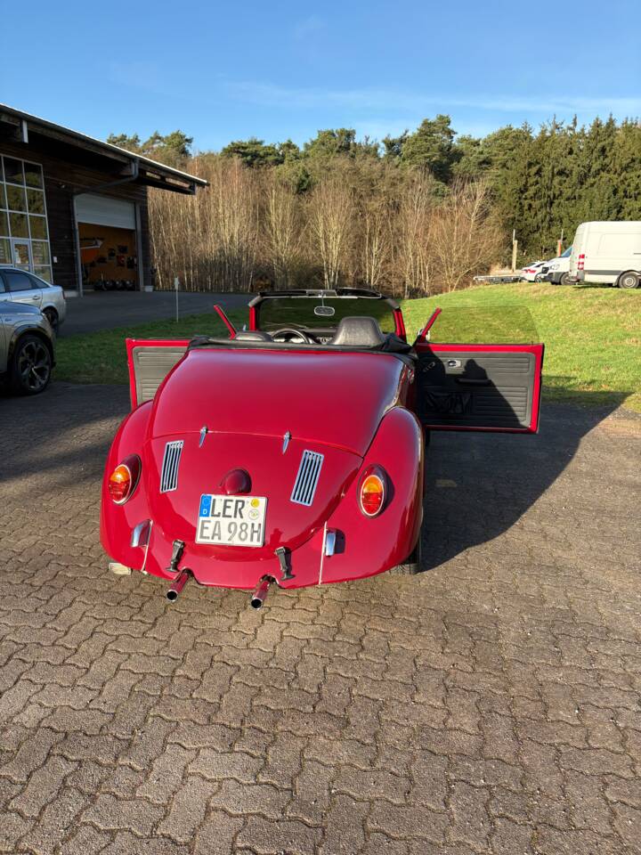 Image 7/16 de Volkswagen Beetle Speedster (1971)