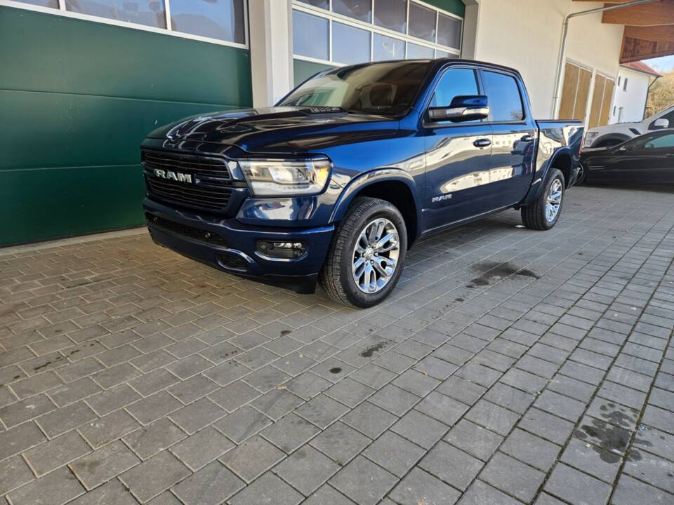 Image 48/69 of Dodge Ram 1500 (2022)