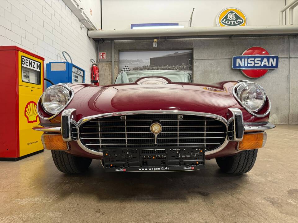 Imagen 3/14 de Jaguar E-Type V12 (1976)