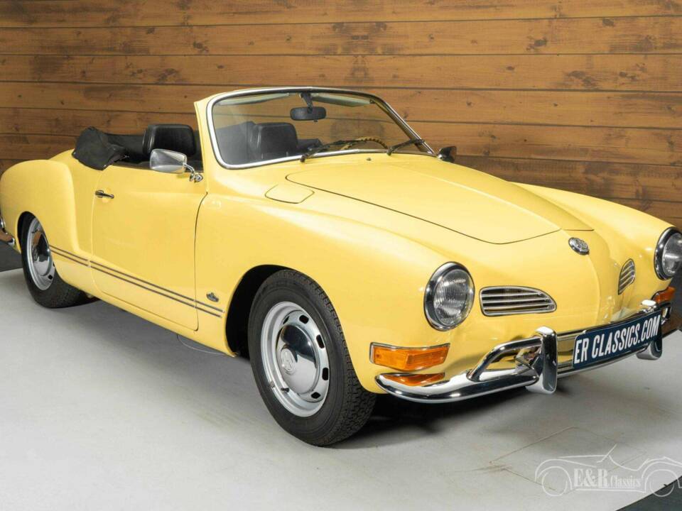 Bild 3/19 von Volkswagen Karmann Ghia 1500 (1971)