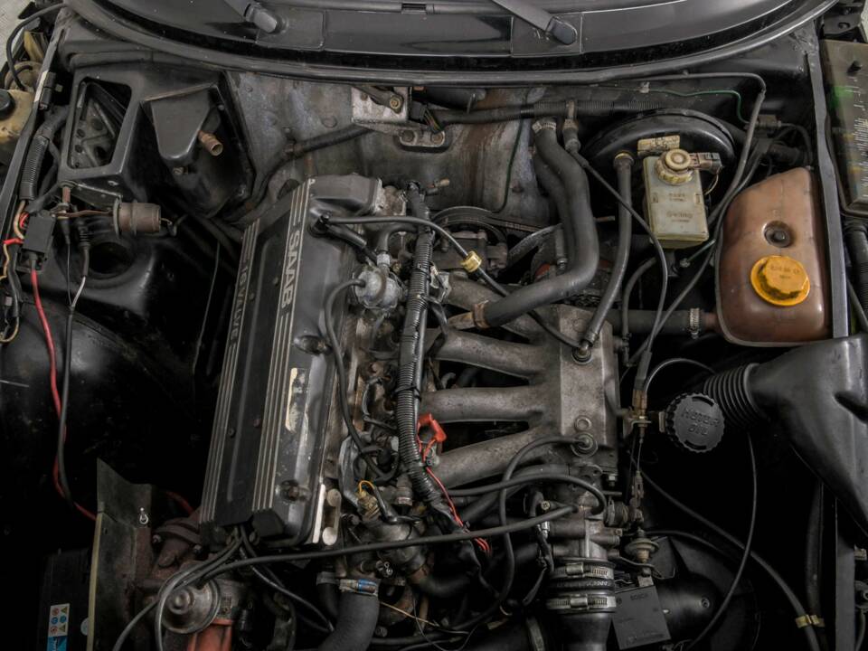 Image 27/50 de Saab 900 Turbo 16V (1988)
