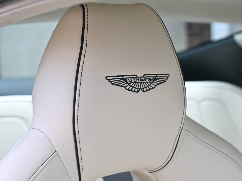 Bild 27/49 von Aston Martin DB 9 (2013)