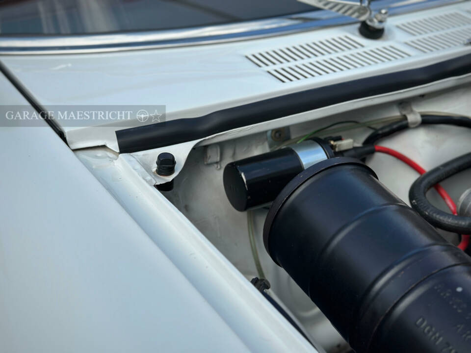 Afbeelding 23/72 van Alfa Romeo 2000 Spider Veloce (1981)