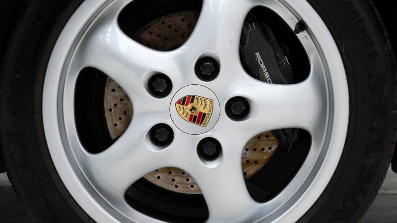 Immagine 11/15 di Porsche 911 Carrera (1995)