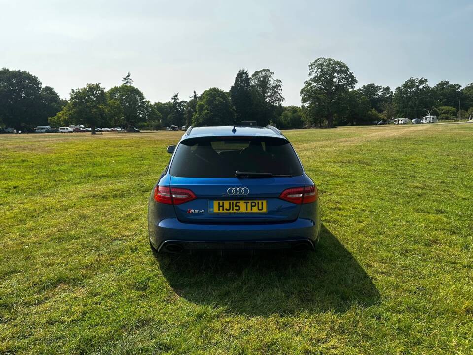 Imagen 6/40 de Audi RS4 Avant (2014)