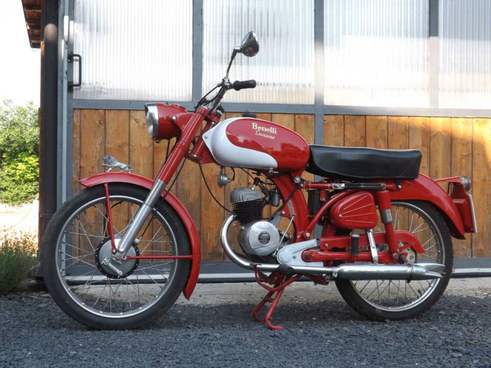 Image 45/50 of Benelli Leoncino 2T (1959)