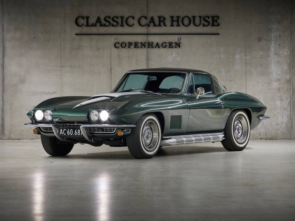 Image 19/78 of Chevrolet Corvette Stingray 427 (1967)