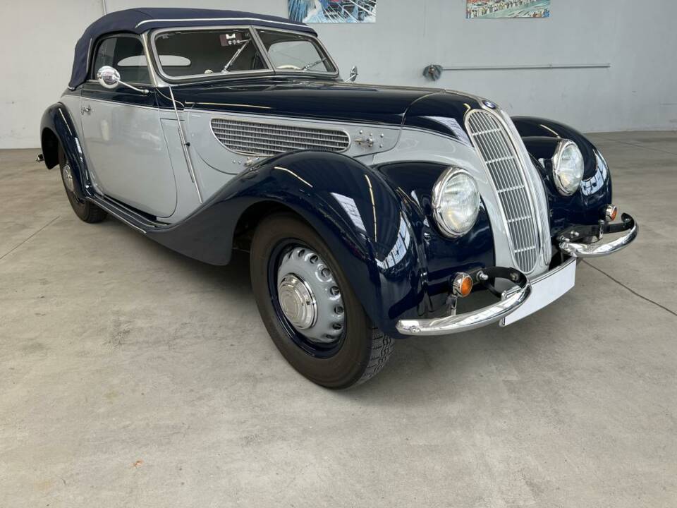 Image 40/40 of BMW 327 (1938)